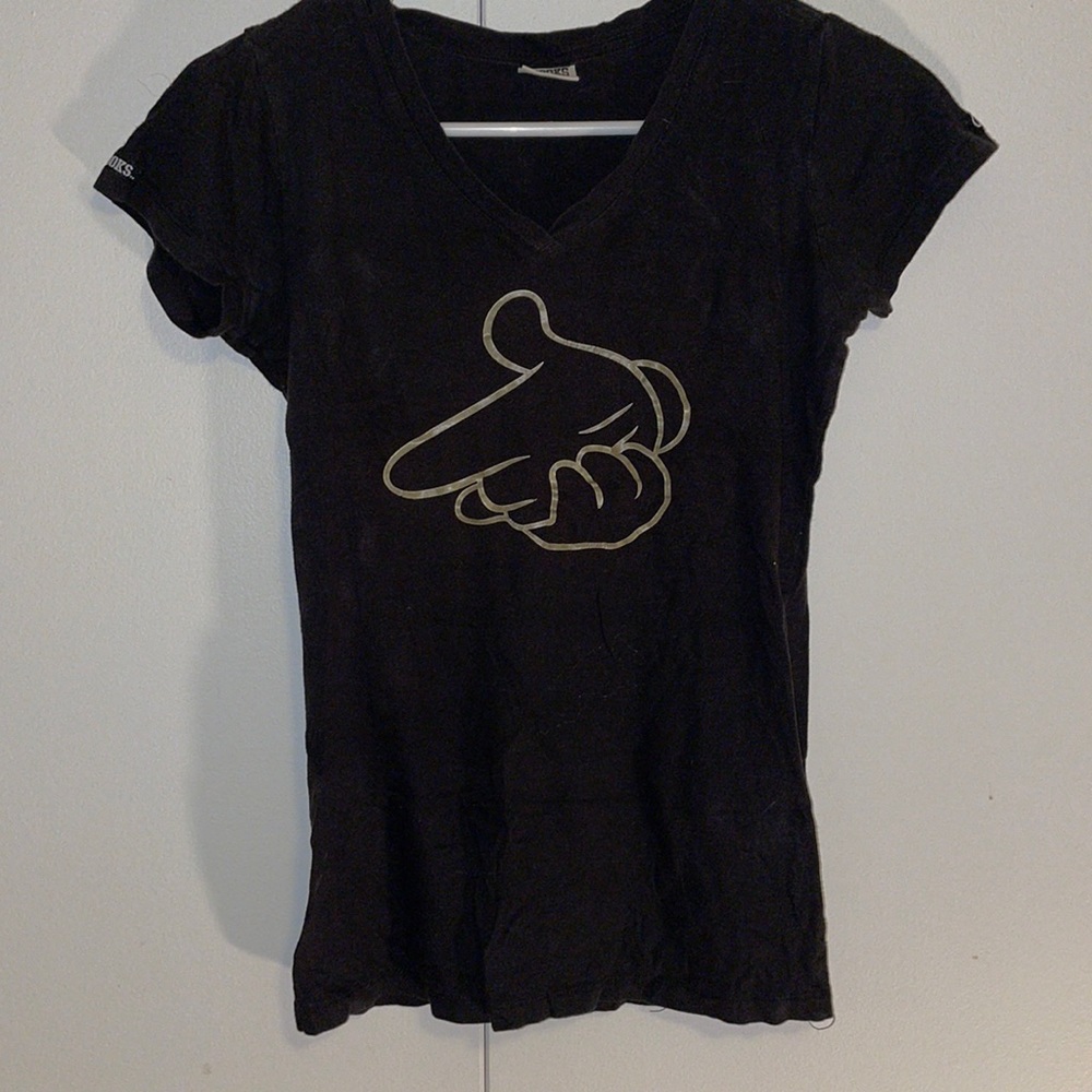 Mickey gun hands short sleeve shirt
